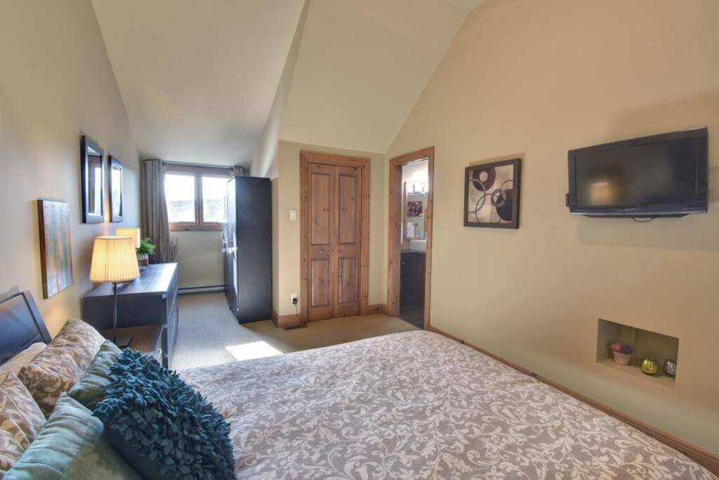 Tremblant Chalet Walking Distance From Activities Mont-Tremblant Bagian luar foto