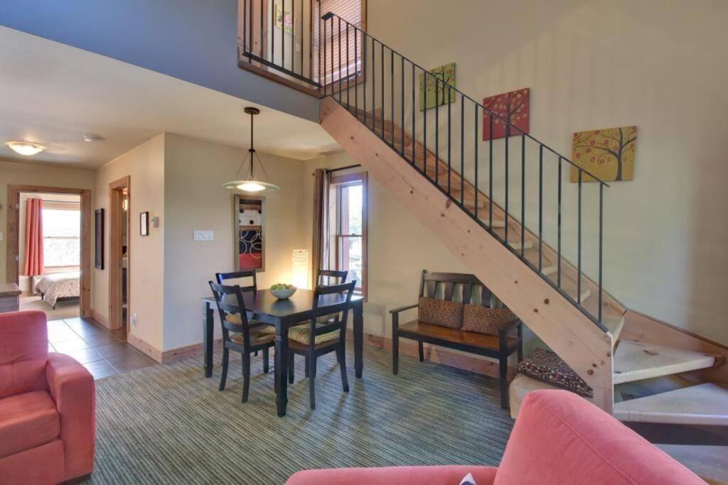 Tremblant Chalet Walking Distance From Activities Mont-Tremblant Bagian luar foto