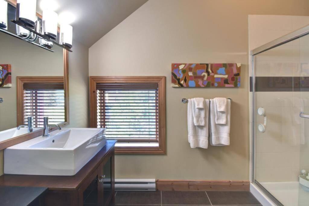 Tremblant Chalet Walking Distance From Activities Mont-Tremblant Bagian luar foto